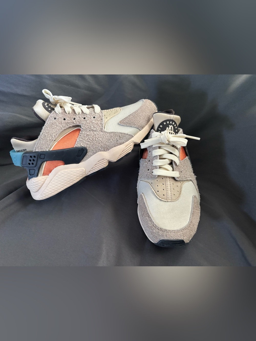 Nike Huarache “Moon Fossil // Dutch Blue” Limited Edition with Box